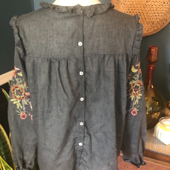 Brach Brach New With Tags Embroidered Blouse - Picture 4 of 7